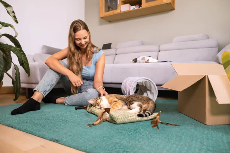 Vom Guten das Beste: ganz einfach – Katzenfutter von FLORIE